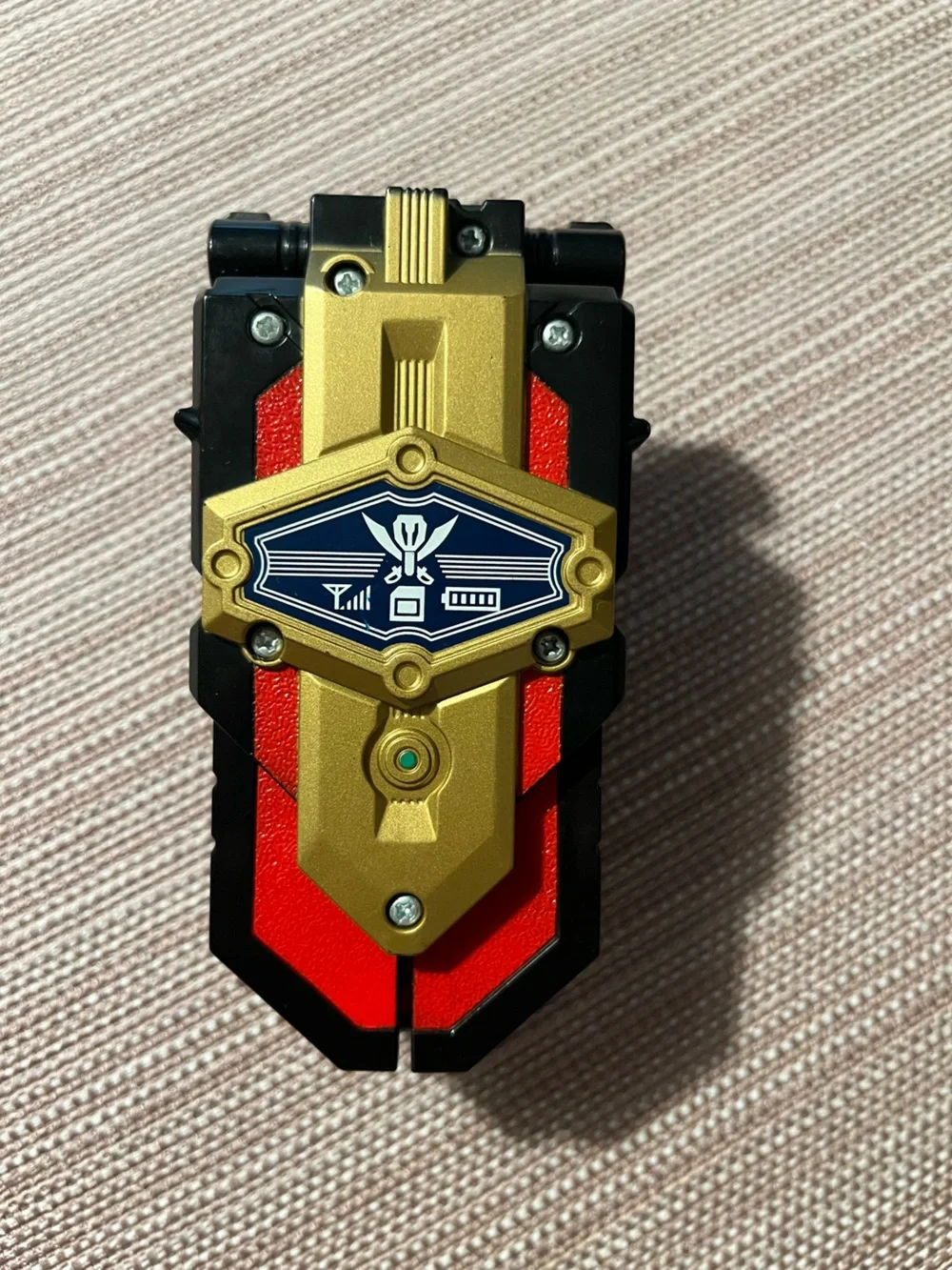 Power Rangers Super Megaforce Deluxe Legendary Morpher With 2 Keys